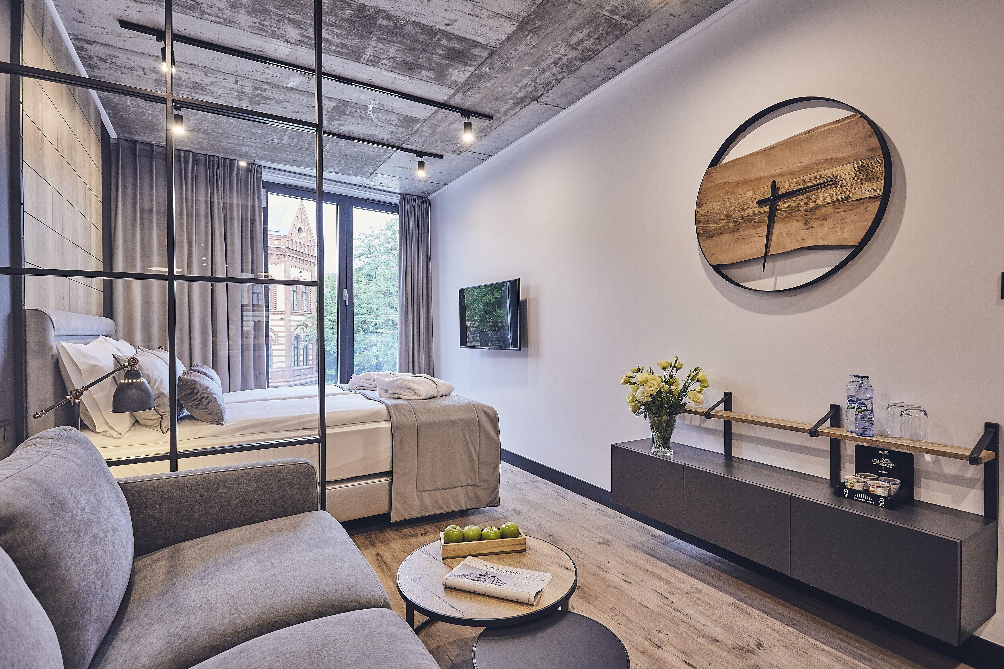 The Bridge Suites Hotel — Foto’s 3